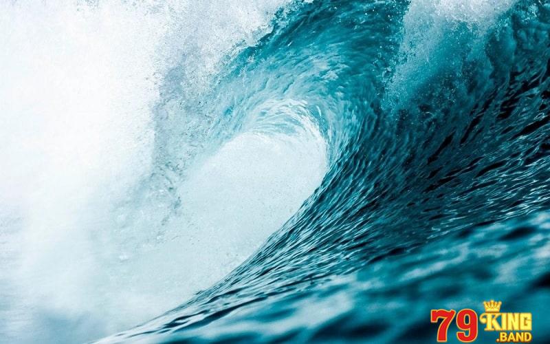 Nằm mơ sóng thần thường mang lại điềm xấu và không may mắn